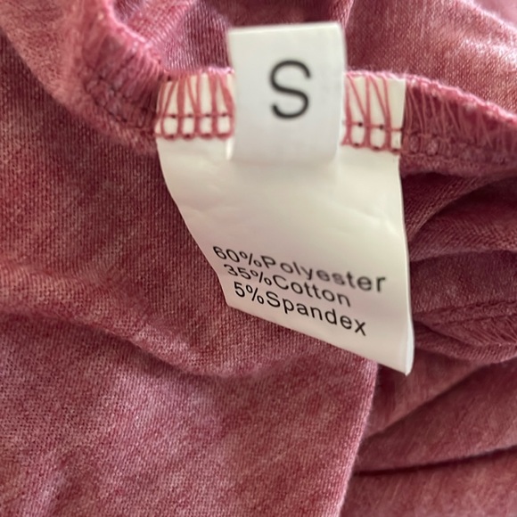 For Sale~EUC Woman’s Small Pink Colored Ruffled Short Sleeve V~Neck T~Shirt - Picture 6 of 7